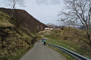 91 Scendiamo da Ca' Boffelli ad Alino sul sent. 506C